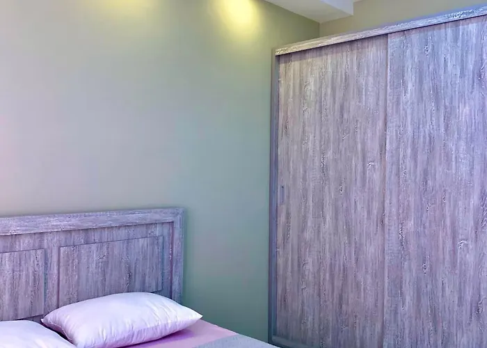 Newwave Luxury Residence Appt No 7